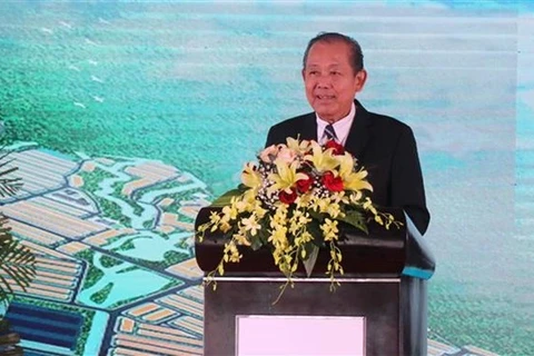 Заместитель премьер-министра Чыонг Хоа Бинь выступает на церемонии (Фото: ВИА)
