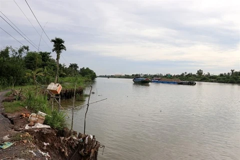 В провинции дельты Меконга наблюдается ухудшение состояния реки и эрозия каналов (Фото: ВИА)