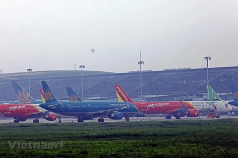 Самолеты в аэропорту (Фото: ВИА)