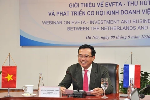 Заместитель министра промышленности и торговли Хоанг Куок Выонг избран новым председателем PetroVietnam (Фото: ВИА)