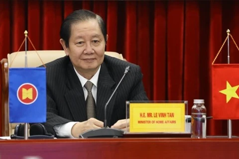 Министр внутренних дел Ле Винь Тан на мероприятии (Фото: ВИА)