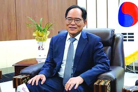 Посол Республики Корея (РК) во Вьетнаме Пак Но Ван (Фото: baoquocte.vn) 