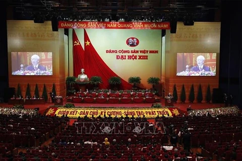 Генеральный секретарь КПВ Нгуен Фу Чонг выступает на закрытии XIII всевьетнамского съезда КПВ (Фото: ВИА)