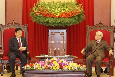Генеральный секретарь ЦК КПВ, президент Вьетнама Нгуен Фу Чонг принял члена Госсовета, министра общественной безопасности Китая