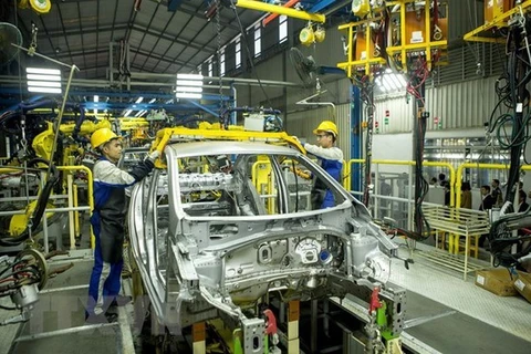 Производство автомобилей на заводе Hyundai Thanh Cong (Фото: ВИА) 