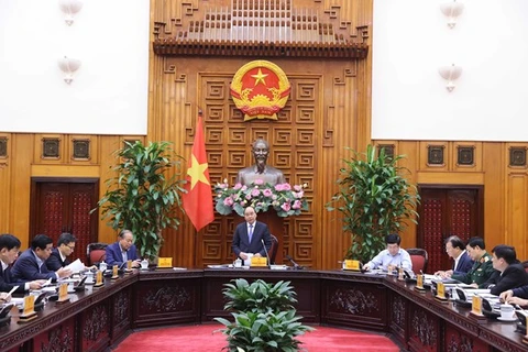 Выступает премьер-министр Нгуен Суан Фук. (Фото: ВИА)
