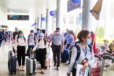 Туристы едут в центральный город Дананг для встреч, стимулов, конференций и выставок (Фото: ВИА)