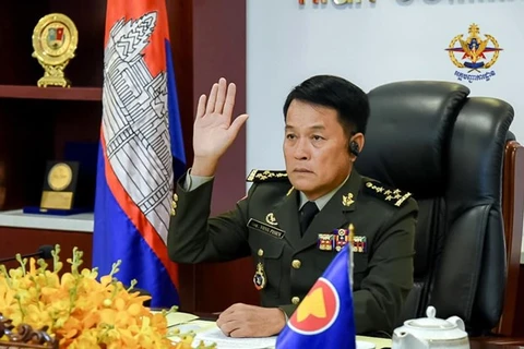 Главнокомандующий Королевскими вооруженными силами Камбоджи генерал Вонг Писен (Фото: AKP)
