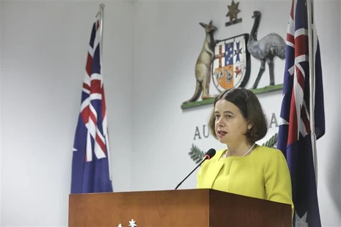 Посол Австралии в Ханое на церемонии объявления о пакете помощи Вьетнама в сумме 13,5 млн австралийских долларов. (Фото: ВИА)