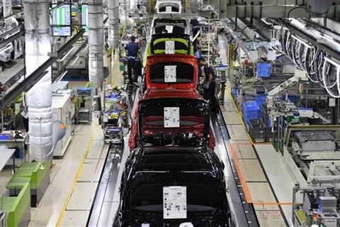 Линия по производству автомобилей Toyota Corporation, Япония на заводе Цуцуми в префектуре Аити. (Фото: AFP / ВИА)