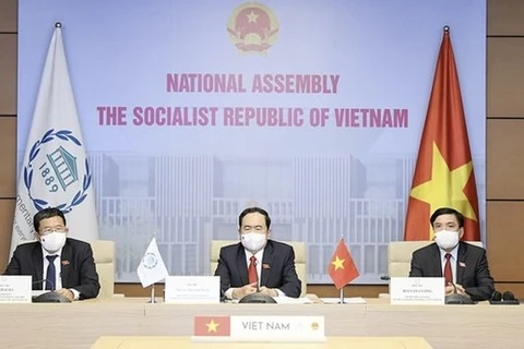 Делегация Вьетнама на 142-й Ассамблее МПС (Фото: ВИА) 