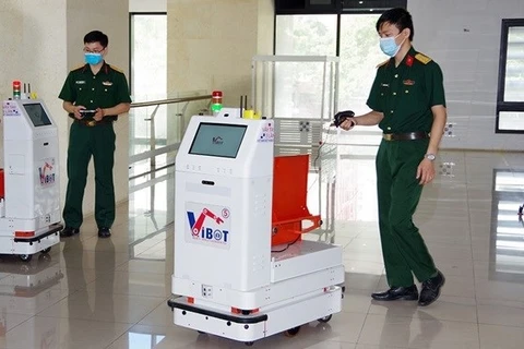 Vibot может перевозить грузы весом до 100 кг (Источник: qdnd.vn)