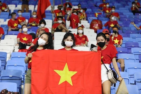 Вьетнамские болельщики на игре Вьетнам-Малайзия (Источник: ВИА)