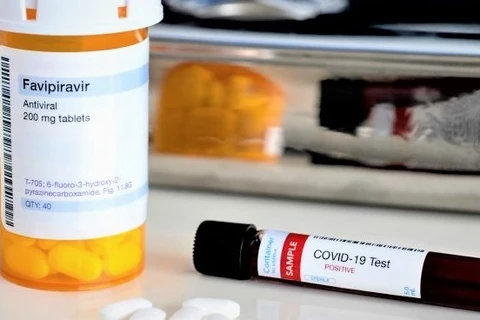 Avigan - это торговое название препарата фавипиравир, который считается эффективным при лечении COVID-19 и был одобрен некоторыми странами, такими как Италия, Россия и Япония. (Фото: Reuters)
