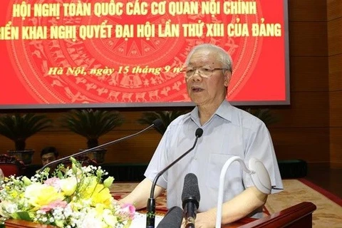 Генеральный секретарь Нгуен Фу Чонг председательствовал и выступил с руководящей речью на этом мероприятии. (Фото: ВИА)