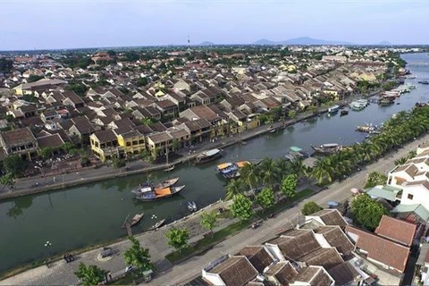Город Хойан находится на берегах реки Хоай в центральном Вьетнаме. (Фото: ВИА)