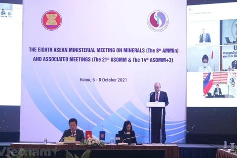 14-я конференция высокопоставленных официальных лиц АСЕАН по полезным ископаемым с Китаем, Японией и Китаем (14-я ASOMM + 3) организована в режиме онлайн. (Фото: ВИА)