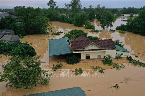 Историческо-серьезное наводнение в центральном Вьетнаме, октябрь 2020 года. (Фото: ВИА)