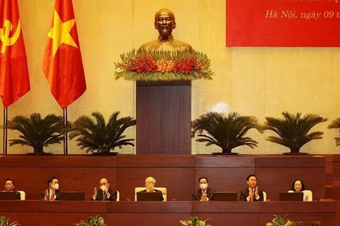 На конференции председательствовали Генеральный секретарь Нгуен Фу Чонг и руководители партии и государства. (Фото: ВИА)