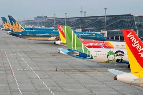 Самолет в международном аэропорту Нойбай. (Фото: ВИА)