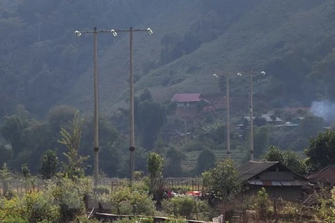 Пограничный уезд Мыонгне, провинция Дьенбьен, подключен к центральной сети электроснабжения. (Фото: ВИА)