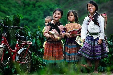ЮНФПА обязуется помочь Вьетнаму выполнить обещание «никого не оставить позади» (Фото: hoilhpn.org.vn)