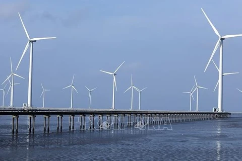 Электрические турбины были построены недалеко от пляжа Камау. (Фото: ВИА)