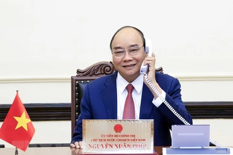 Президент Вьетнама Нгуен Суан Фук провел телефонный разговор с избранным президентом Республики Корея. (Фото: ВИА)