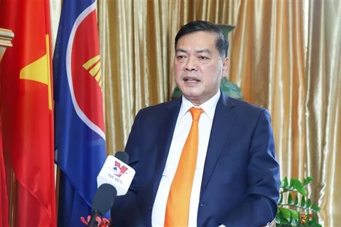 Посол Вьетнама в Сингапуре Май Фыок Зунг. (Фото: ВИА)