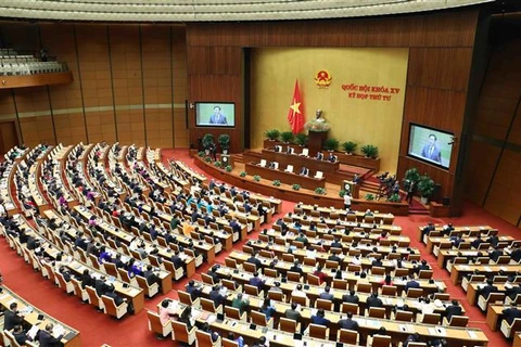 Председатель Национального собрания Выонг Динь Хюэ выступил на открытии четвертой сессии НС 15-го созыва. (Фото: ВИА)