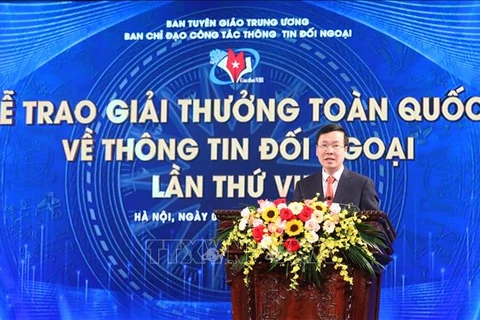 Постоянный член Секретариата ЦК КПВ Во Ван Тхыонг выступает на церемонии. (Фото: ВИА) 