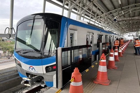 Первый пробный запуск линии метро №1 состоится 21 декабря. (Фото: tienphong.vn) 