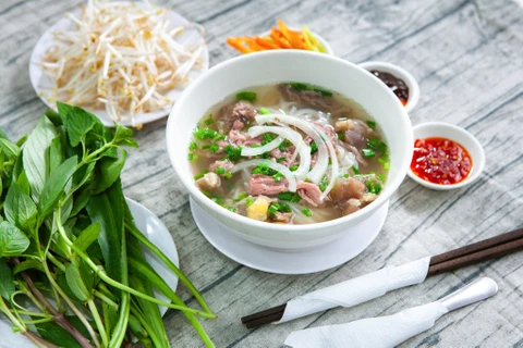 Австралийский туристический сайт назвал вьетнамский фо ценным кулинарным подарком. (Фото: tapchiamthuc.net)