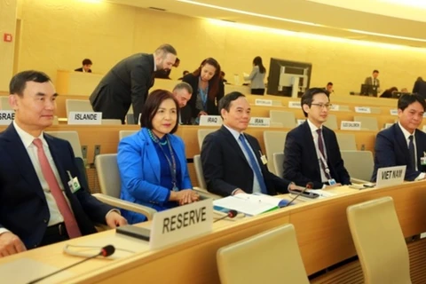 Делегация Вьетнама в открытии 52-й сессии высокого уровня Совета ООН по правам человека. (Фото: baochinhphu.vn)