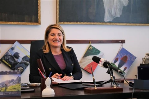 Заместитель министра иностранных дел и международного сотрудничества Италии Мария Триподи. (Фото: ВИА) 