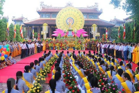 Вьетнам — страна с религиозным разнообразием, где все религии составляют часть великого блока национального единства и равны перед законом. (Фото: ВИА)