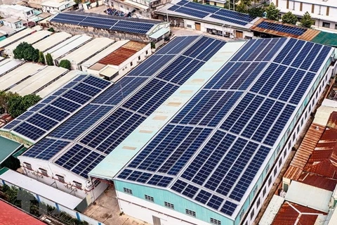 Солнечная энергия на крыше. (Фото: Хонг Дат/ВИА)