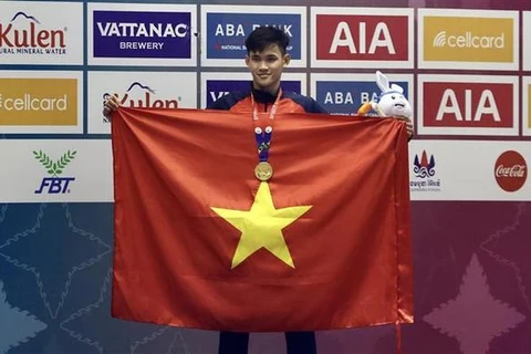 Пловец Фам Тхань Бао установил новый рекорд Игр ЮВА на дистанции 200 м брассом у мужчин с результатом 2 минуты 11 секунд 45 секунд (Фото: ВИA) 