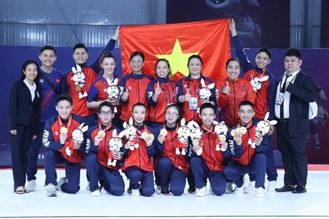 Вьетнамская команда по аэробике завоевала пять золотых медалей во всех пяти видах спорта на SEA Games 32. (Фото: ВИA) 