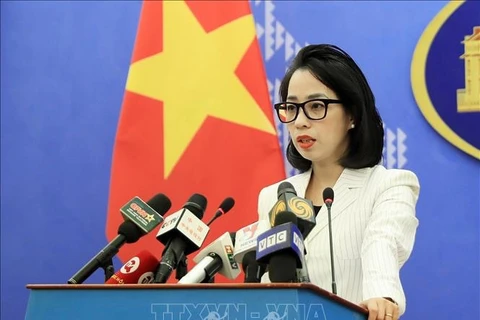 Пресс-секретарь МИД Фам Тху Ханг проводит пресс-конференцию в июле 2023 г. (Фото: Лам Кхань|ВИА)