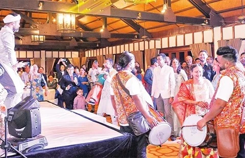Индийская свадьба на курорте Furama Resort в городе Дананг (Фото: nhandan.vn)