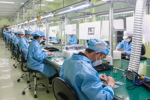 Дананг надеется, что около 50% предприятий ПИИ, инвестирующих в его Парк высоких технологий в этом году, будут заниматься полупроводниковой промышленностью. (Иллюстративное фото: baodanang.vn) 