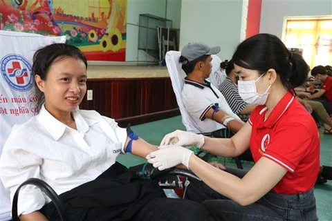 7 апреля было объявлено “Всенародным днем добровольного донорства крови”. (Фото: ВИА)