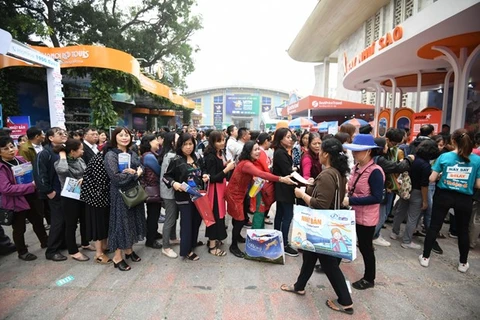 Вьетнамская международная туристическая ярмарка 2019 года, где для рекламирования и продвижения внутренних и международных направлений, проводится ежегодно. (Фото: Суан Май /Вьетнам +)