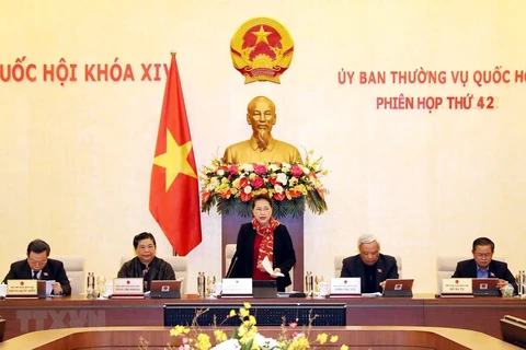 Открытие 42-о заседение Постоянного комитета Национального собрания Вьетнама. (Фото: Чонг Дык/ВИА) 