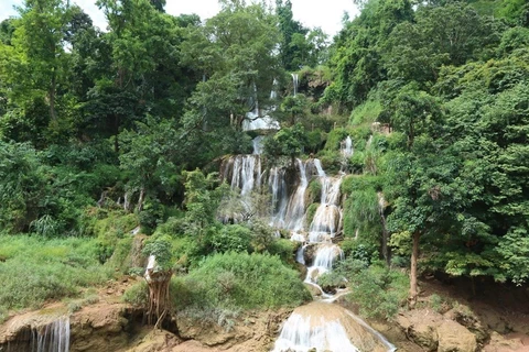 Водопад Заййем является туристической достопримечательностью в районе Мокчау в северной горной провинции Шонла (Фото: Вьетнамплюс) 