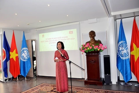 Посол сделала это обращение во время церемонии по случаю 75-летия Дня независимости Вьетнама (2 сентября) в Женеве 26 сентября. (Фото: ВИА)