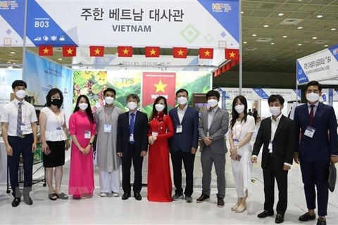 Вьетнамский стенд на ярмарке импортных товаров (IGF) 2021 в Сеуле (Фото: ВИА)