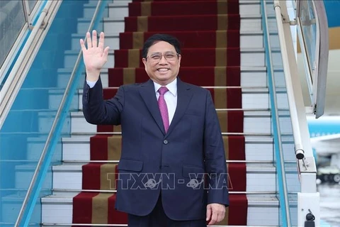 Премьер-министр Фам Минь Тьинь отправляется с официальным визитом в Китай и на совещание ВЭФ. (Фото: ВИА)