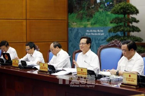 越南政府2015年6月例行会议（图片来源：越通社-VNA）